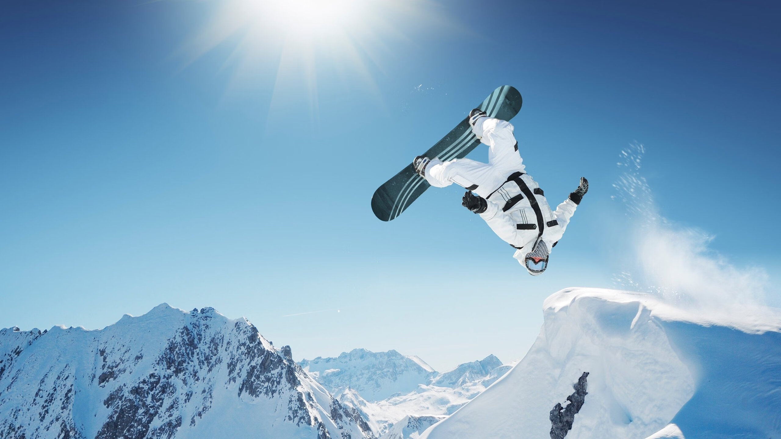 “球场火爆:现场最震撼的精彩瞬间”,球场上的精彩表演